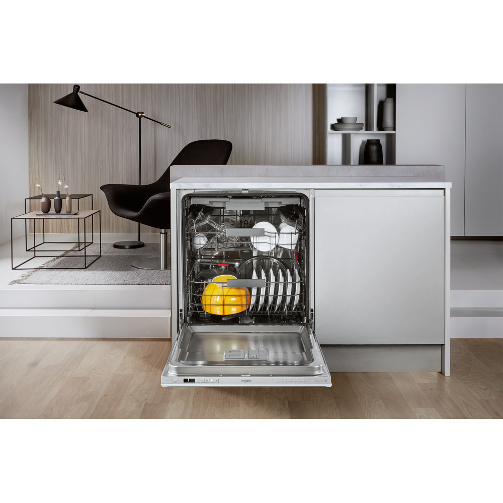 Whirlpool SupremeClean WIC 3C23 PEF Built-in Dishwasher A++ 14 Place