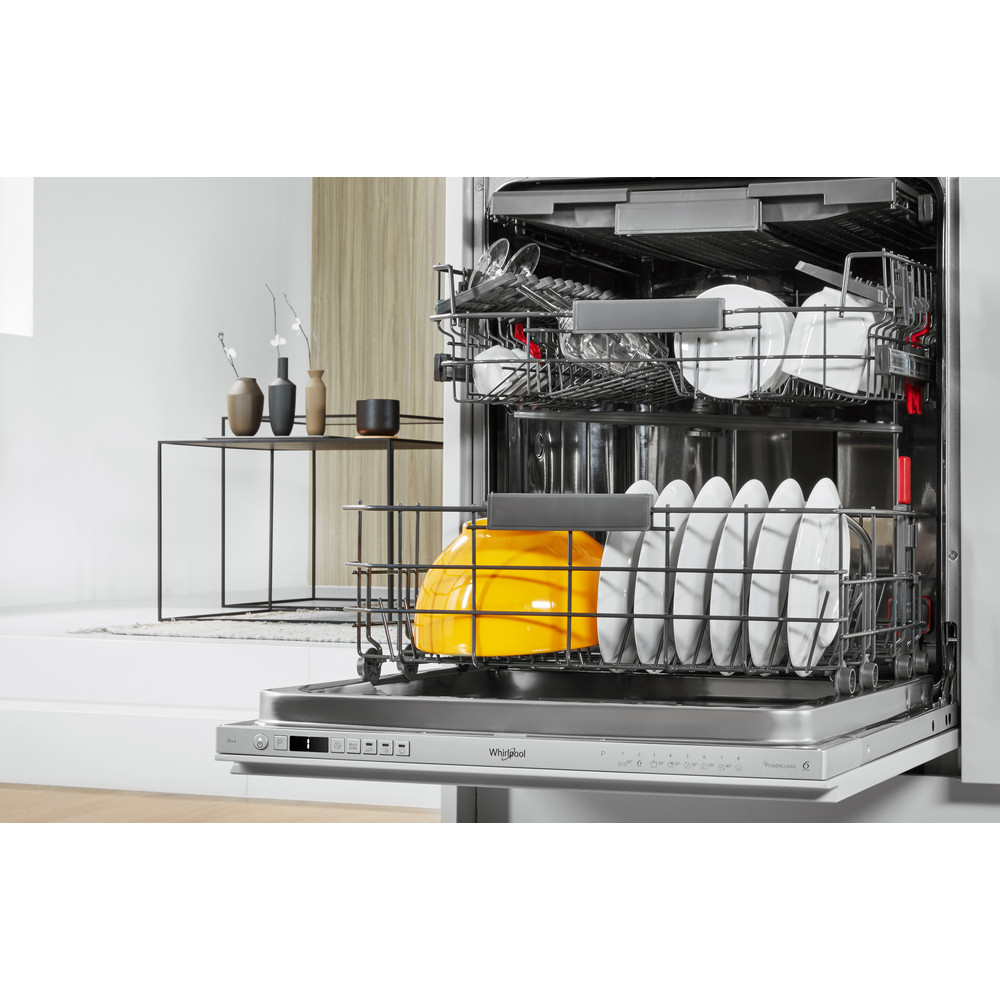 Whirlpool SupremeClean WIC 3C23 PEF Built-in Dishwasher A++ 14 Place