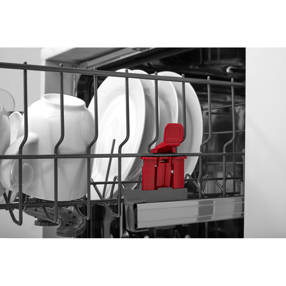 Whirlpool WIC 3B19 SupremeClean Built-In Dishwasher A+ 13 Place