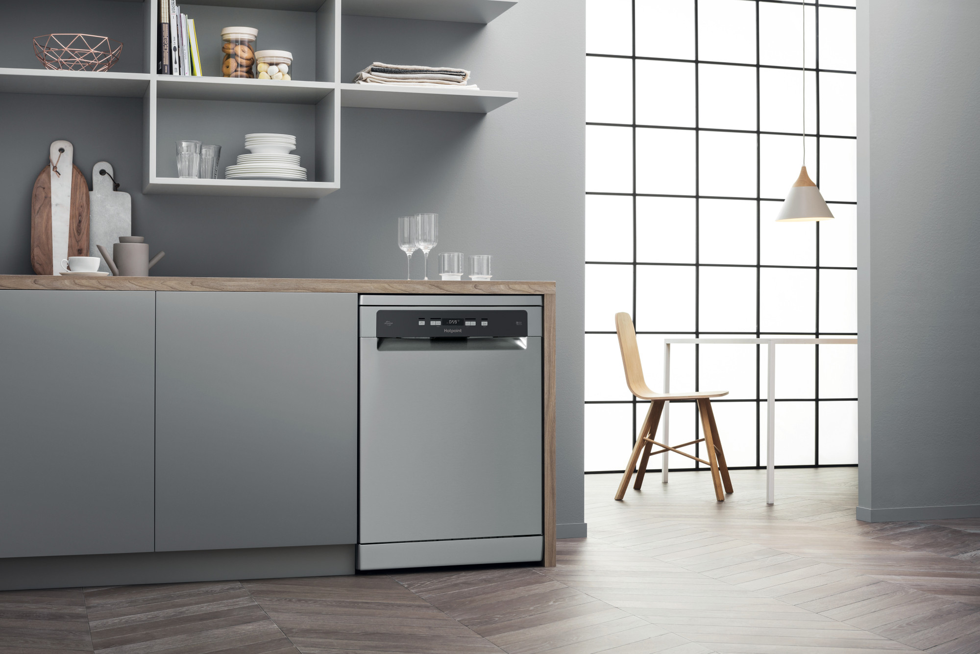 Picture of Hotpoint HFC 3C26 WC X UK Freestanding Full Size Dishwasher - Inox