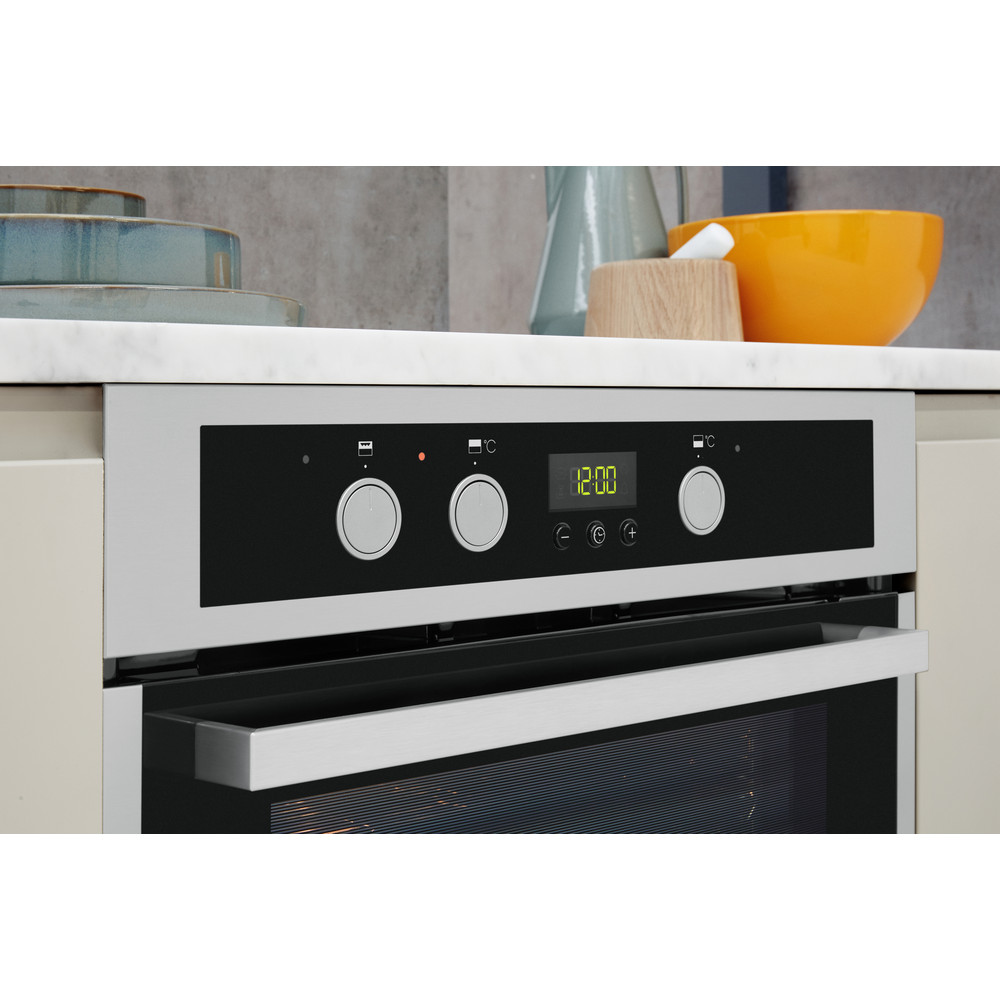 Whirlpool AKL 307 IX Built-Under Double Oven - Inox and Black