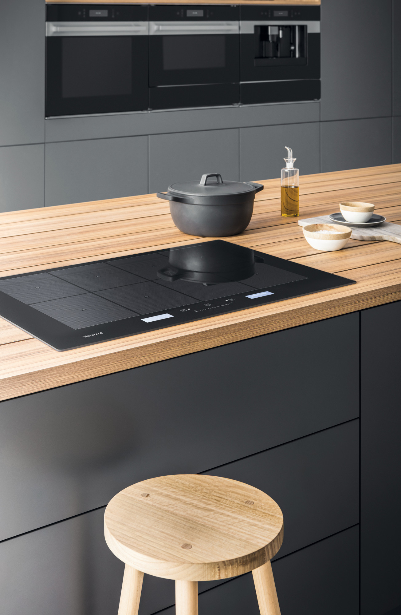 Picture of Hotpoint ActiveCook ACP 778 C/BA Induction Ceramic Hob - Black