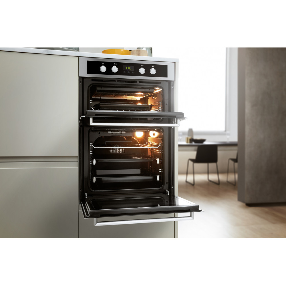 Whirlpool AKL 309 IX Built-in Double Oven in Inox and Black