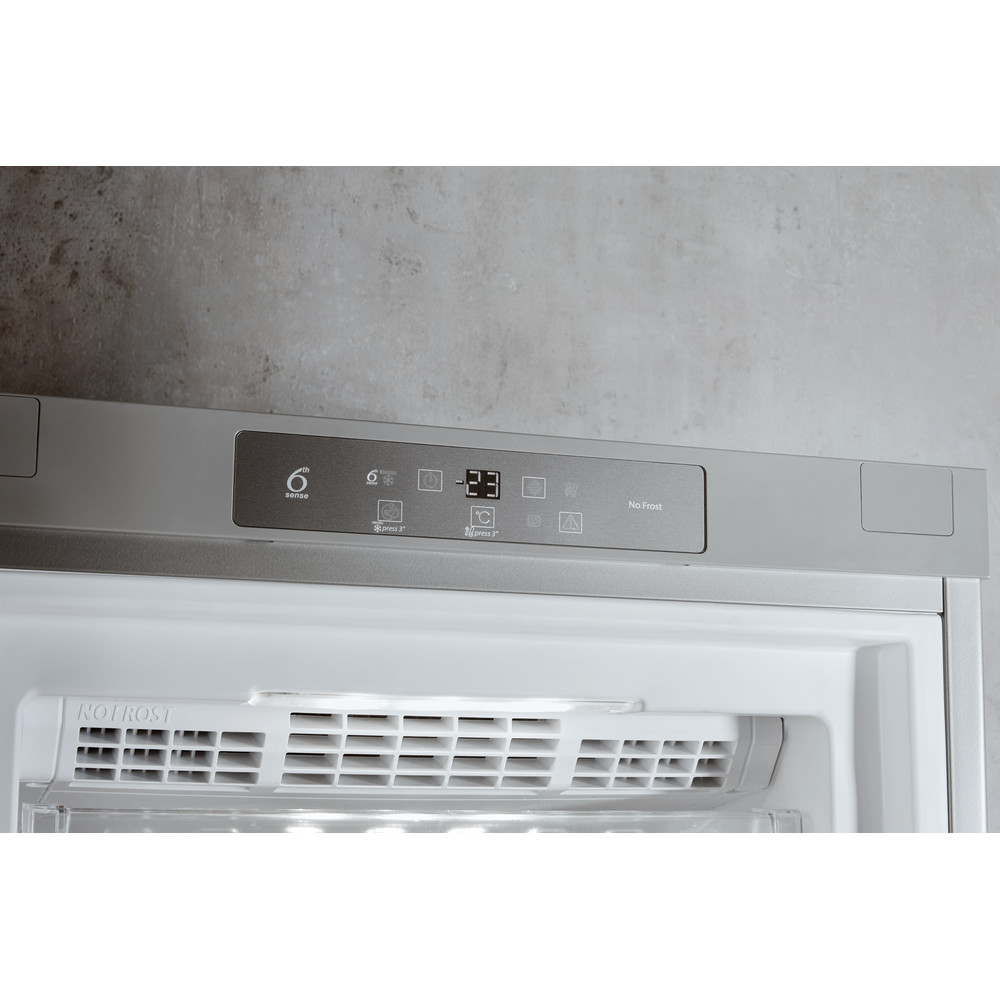 Whirlpool UW8 F2C XLSB UK 2 Freezer 252L - Silver