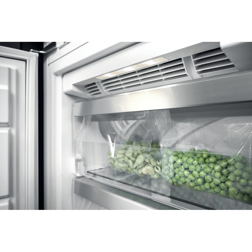 Whirlpool AFB 1843 A+.1 Built in Freezer 210L
