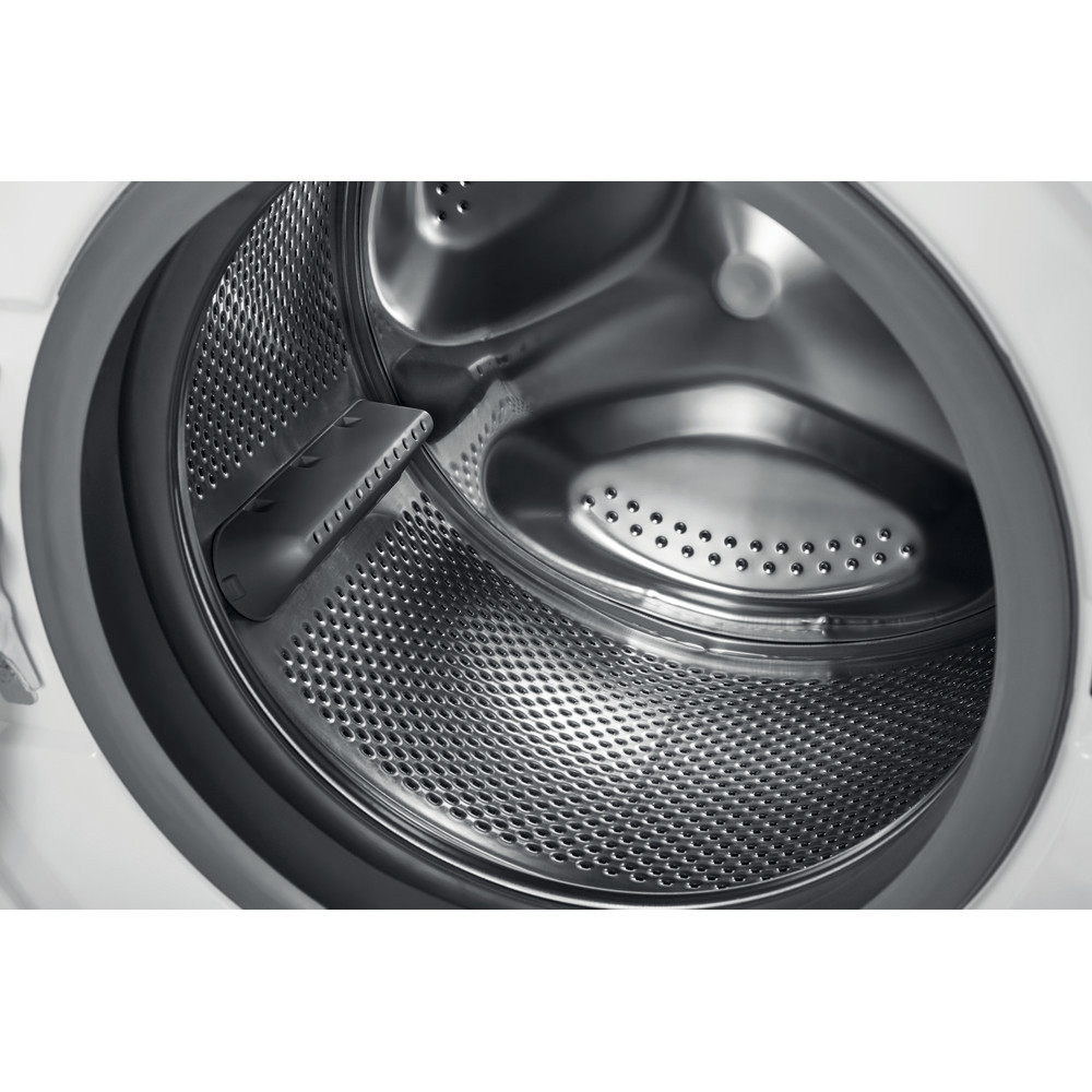 Machine à laver hublot Whirlpool 8 kG FWG81284SBSNA