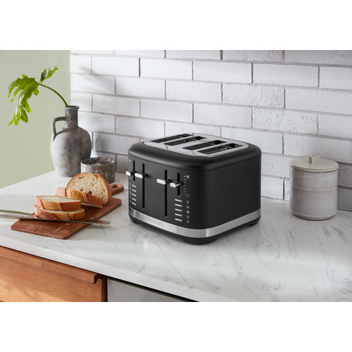 Kitchenaid Toaster Free-standing 5KMT4109BBM Matte black Lifestyle 1