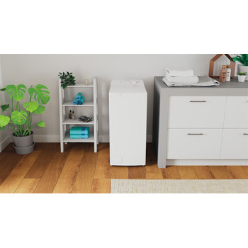 Indesit BTW S72200 SP/N lavadora Carga superior 7 kg E Blanco