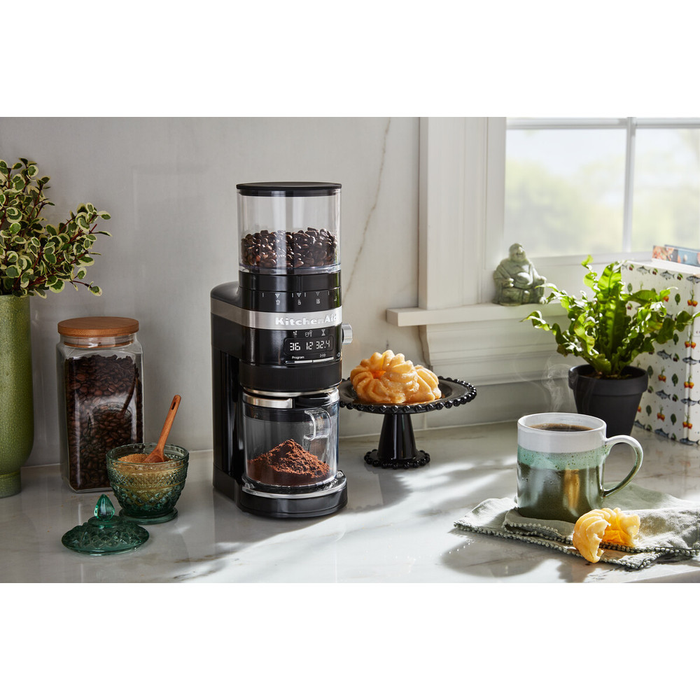 Kitchenaid Coffee grinder 5KCG8433EOB Sort Lifestyle 2