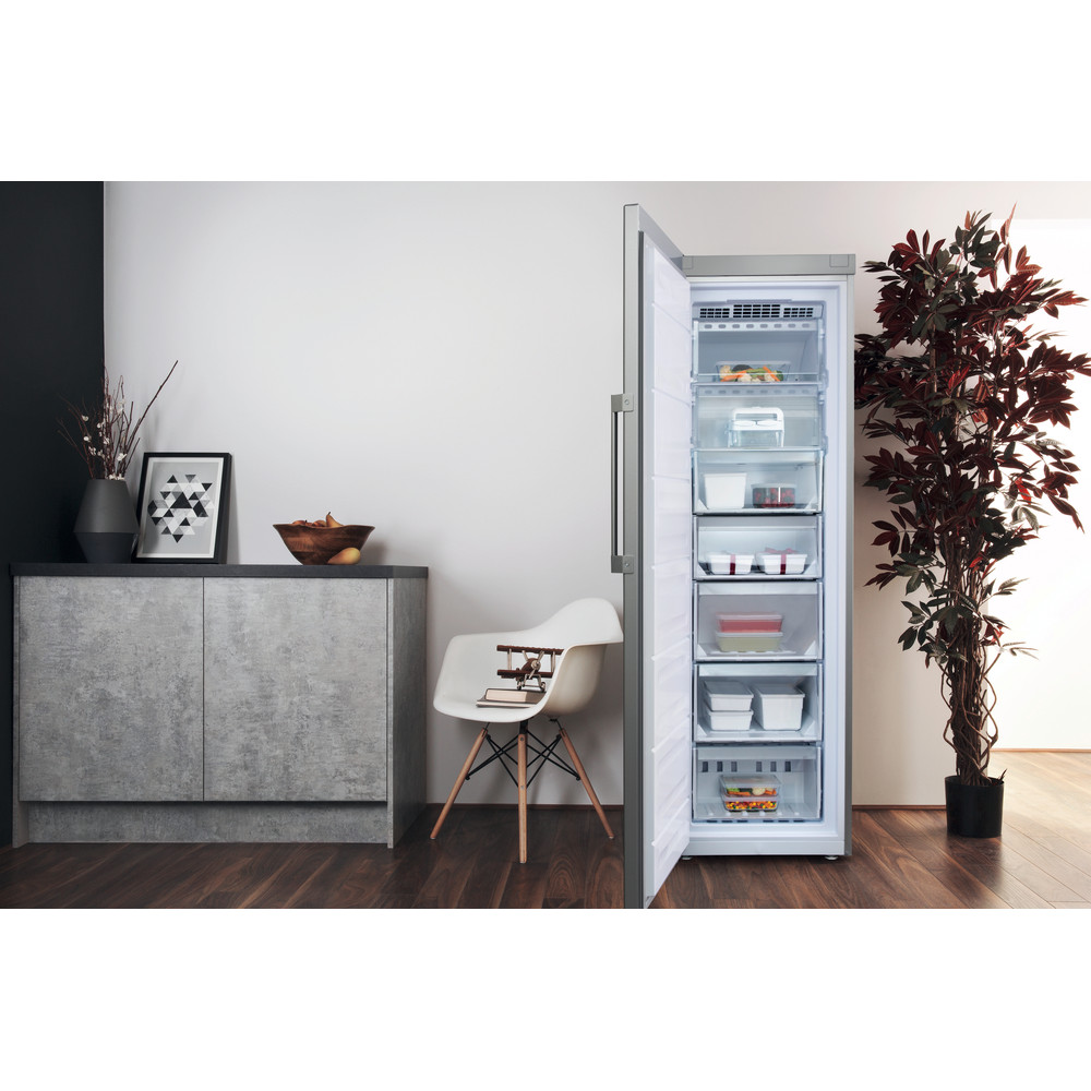 Congelador Vertical De Livre Instalacao Hotpoint Cor Inox Uh8