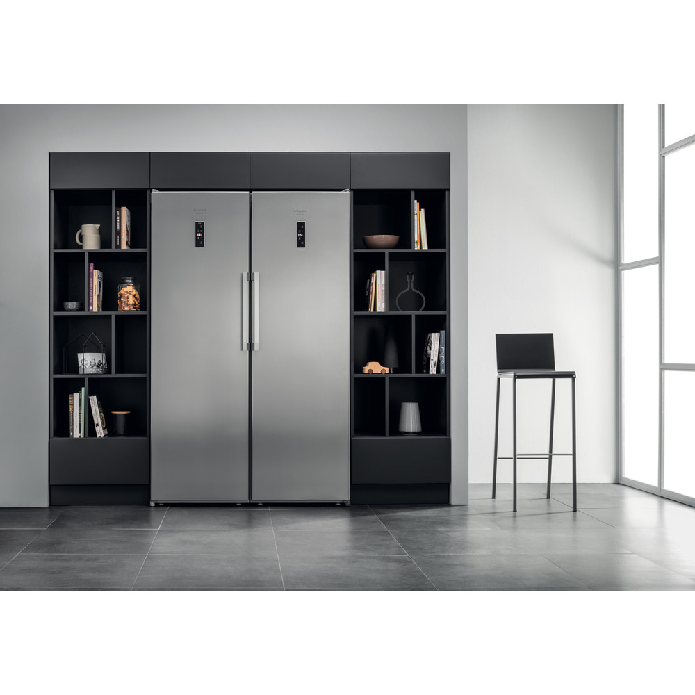 Congelador Vertical De Livre Instalacao Hotpoint Cor Inox Uh8