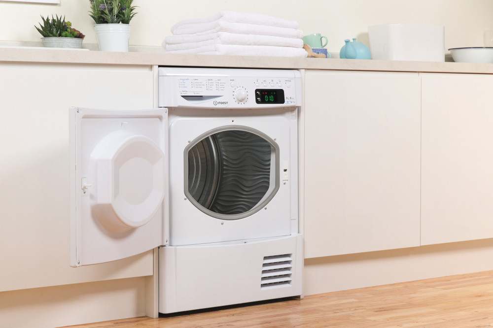 Freestanding Tumble Dryer Indesit IDCE 8450 B H (UK) | Indesit UK