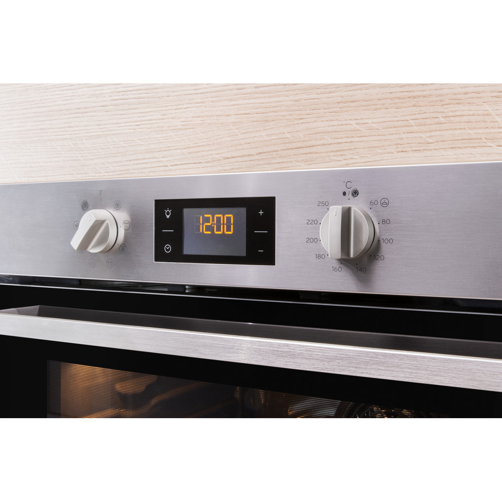 Indesit Aria IFW 6340 IX UK Electric Single Builtin Oven in Stainless