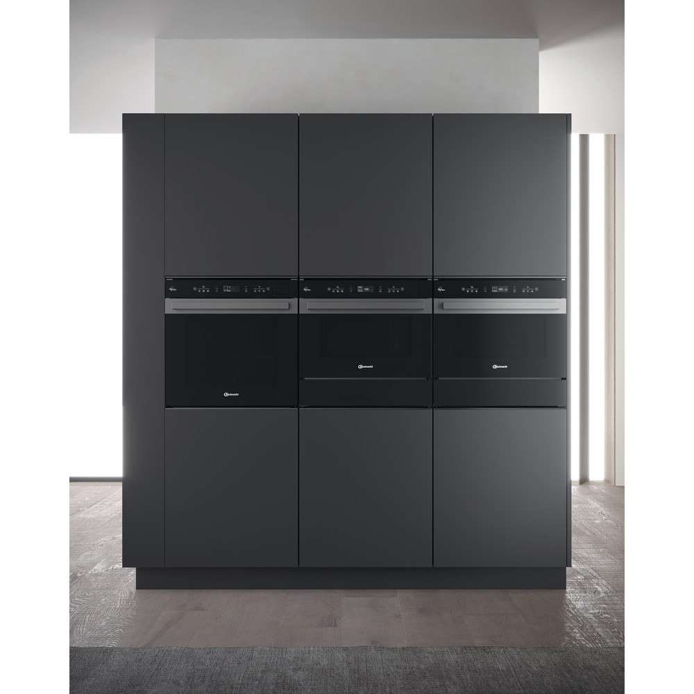 Bauknecht Total Steam Einbaubackofen Farbe Edelstahl