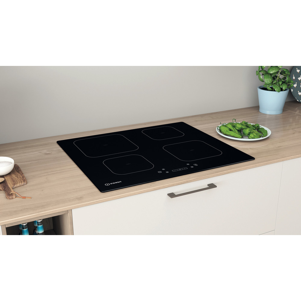 indesit-induction-hob-is-83q60-ne-indesit-ie
