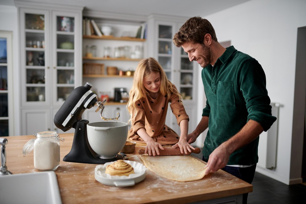 BREAD BOWL WITH BAKING LID KitchenAid UK
