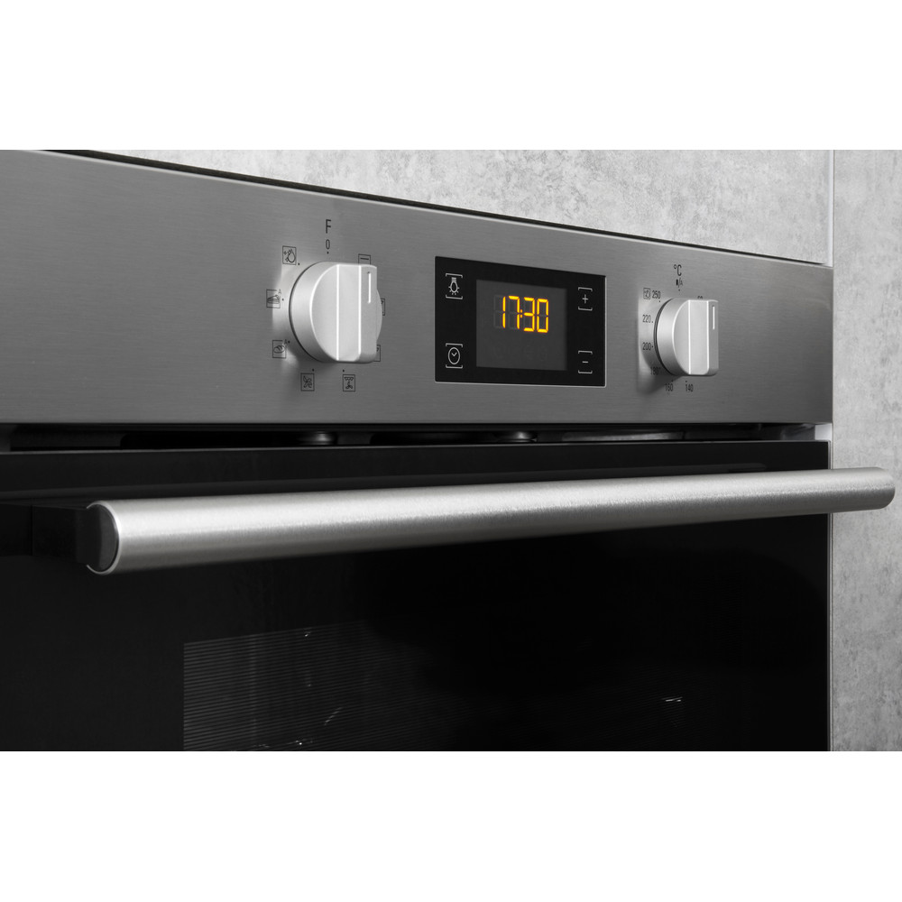 Hotpoint built in electric oven inox color, self cleaning SA2 540 H