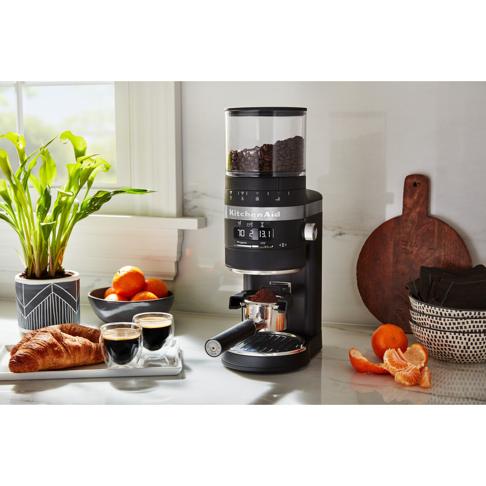 Kitchenaid Coffee grinder 5KCG8433BBM Matte black Lifestyle 2