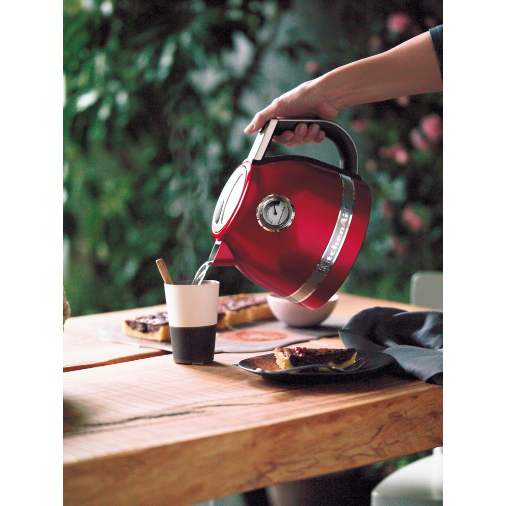 Electric kettle 1.5 l KitchenAid ARTISAN 5KEK1522EER household