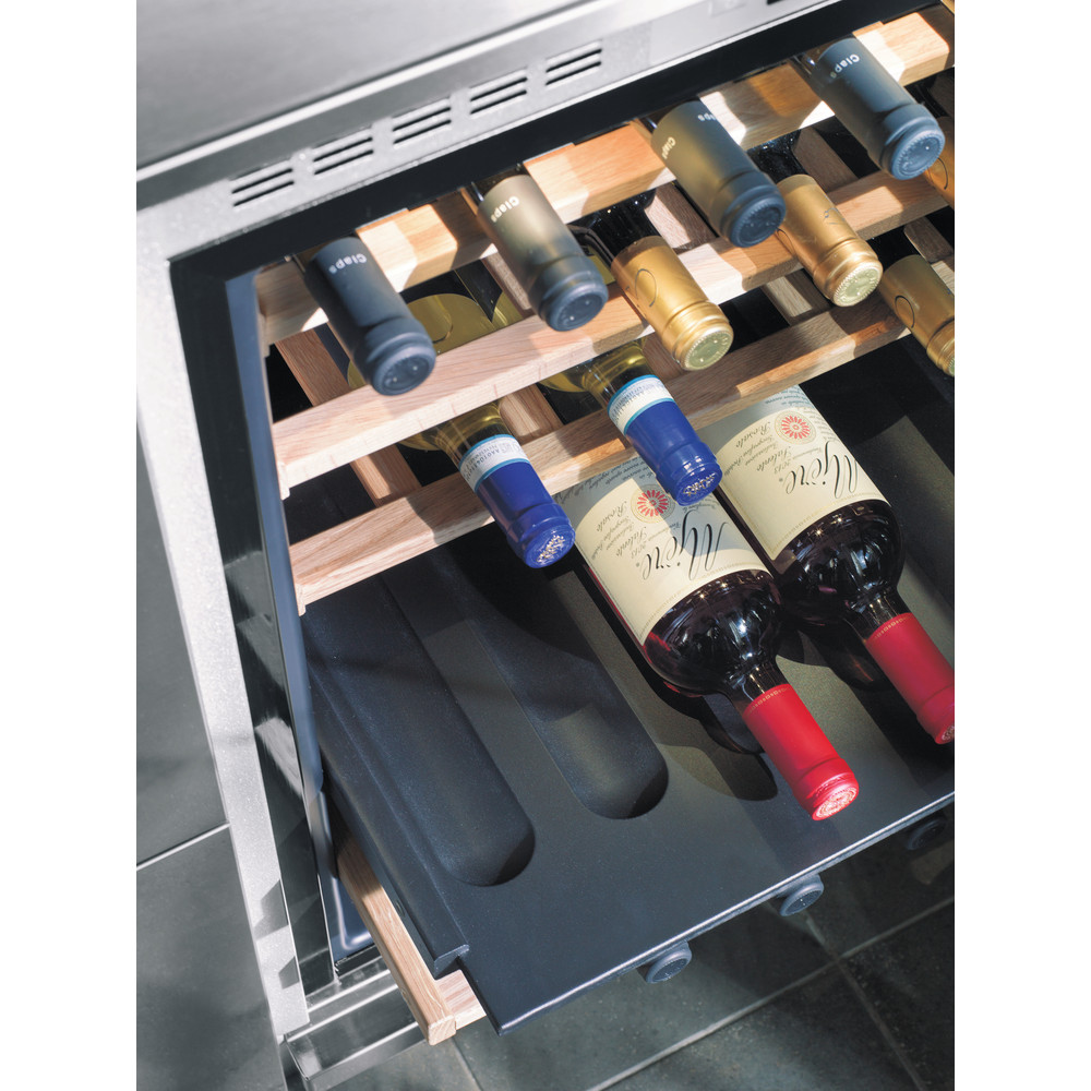 Kitchenaid Almacenamiento de vino Integrable KCBWX 70600L0 Inox Lifestyle detail