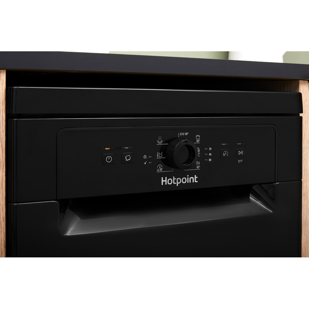 Hotpoint Aquarius HSFE 1B19 B Dishwasher Black Hotpoint