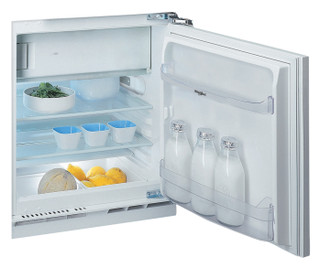 Integreret Whirlpool-køleskab: hvid farve - WBUF011