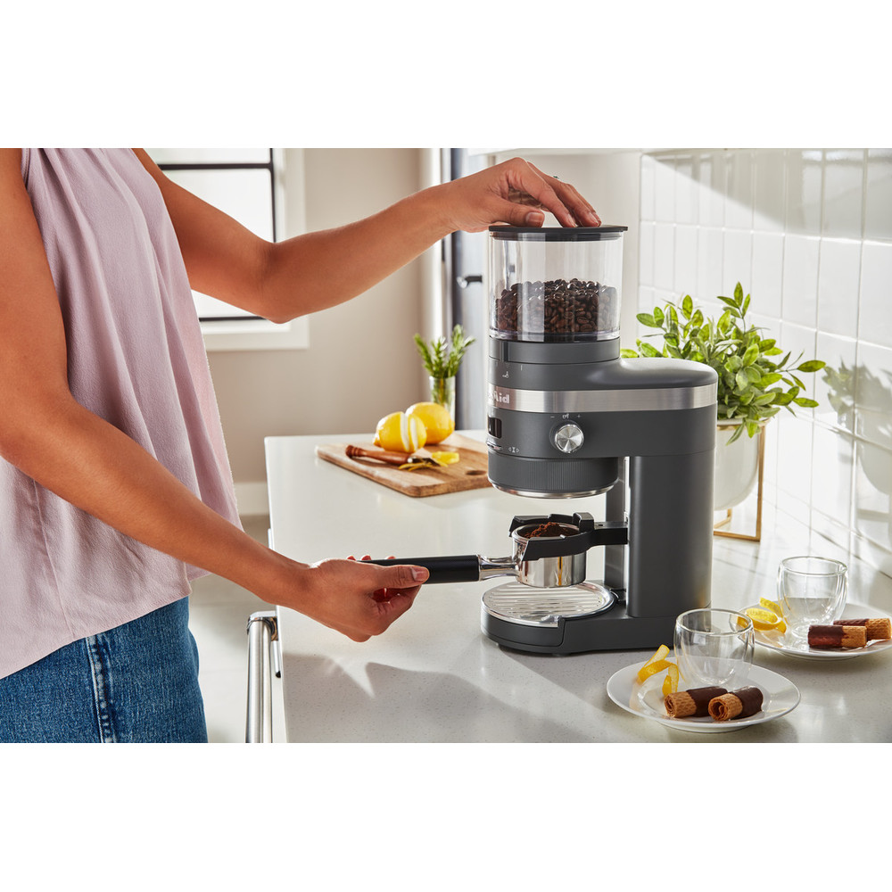 Kitchenaid Coffee grinder 5KCG8433BDG Charcoal grey Lifestyle 3
